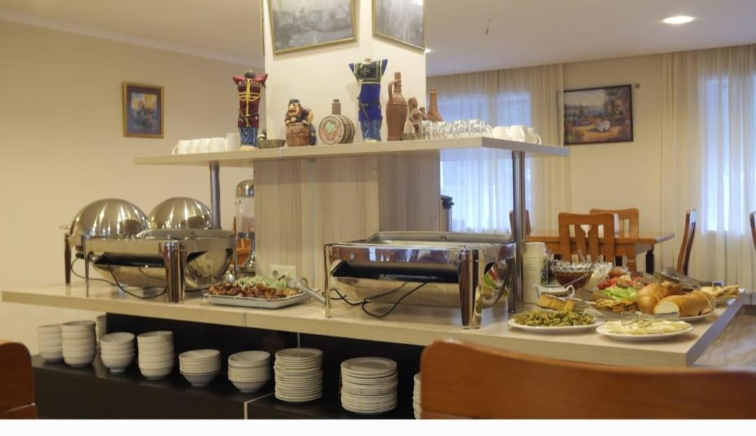 Hotel Iveria Abastumani Bagian luar foto